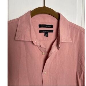 Banana Republic Men's Casual Pink Button Down Shirt